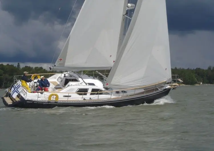 Теперь он также попадает в Nauticat