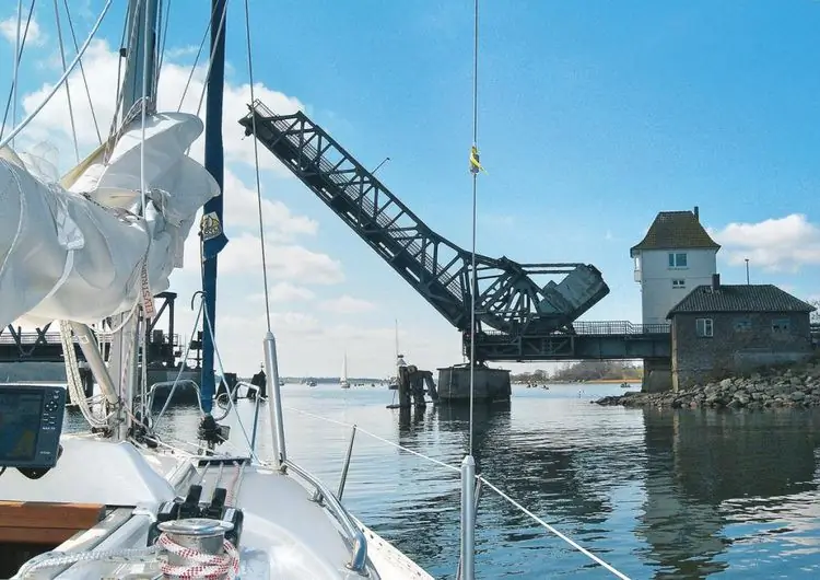 Мост Линдаунис снова не работает на несколько дней