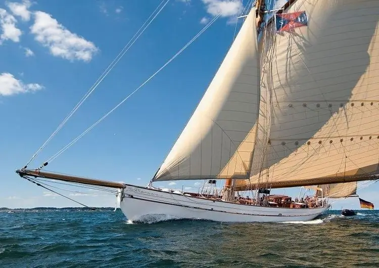 Спасение для "Артемиды"