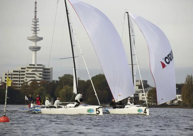 Разыскивается старший моряк на культовую регату в Гамбурге