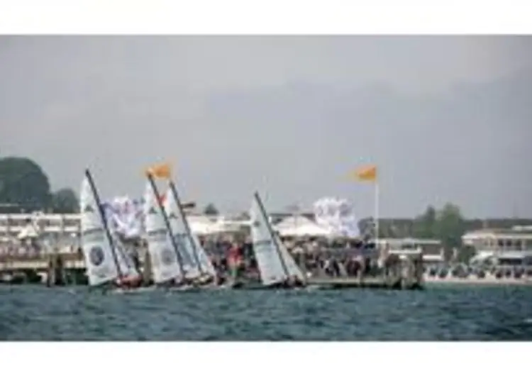 Международный чемпионат Германии Хоби 16