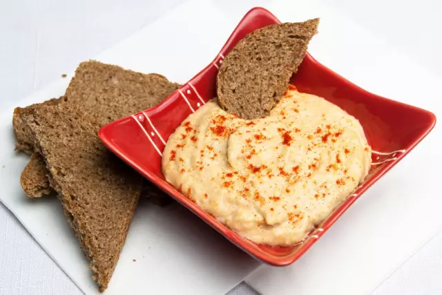Первые шаги в арабской кухне: хумус