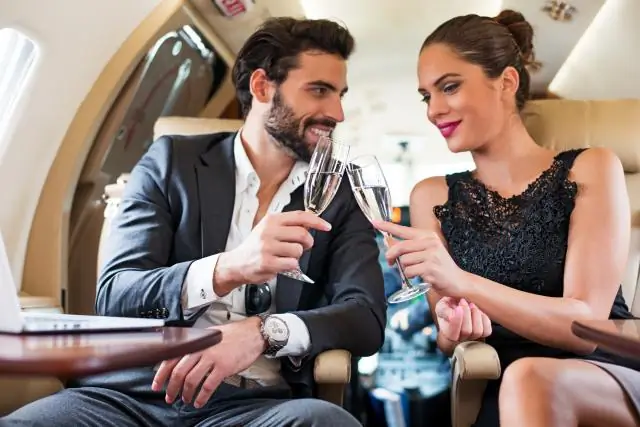 Что происходит, когда вы пытаетесь вступить в клуб Mile High?