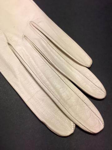 От Кристиана Диора до Дэвида Мамета, 9 причин, по которым вы должны отправиться в Лондон этой весной