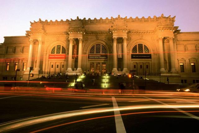 Ученые рассказывают о лучших местах, где можно увидеть акул во всем мире