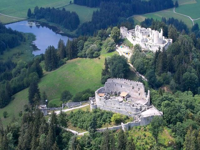 Как совершить летнее приключение в Корнуолле, Англия