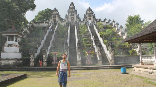 В поисках двух граней рая в послевоенной Шри-Ланке