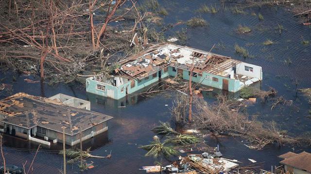 Как ураган Дориан влияет на путешествия