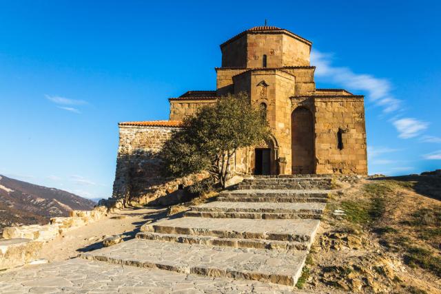 Да, вы можете поехать в Грузию