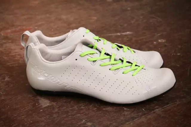 Скотт Роуд Comp Lace Review