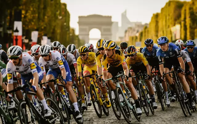 Стиль Tour de France