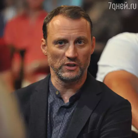 Бугерд ставит себя на службу Меньшову