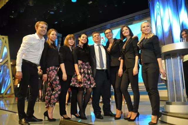 Запланированная женская команда Брайана Куксона приостановлена, но не заброшена