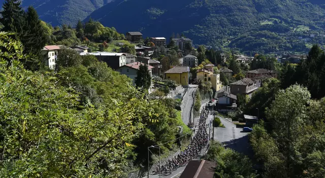 Чавес делает историю с победой Il Lombardia