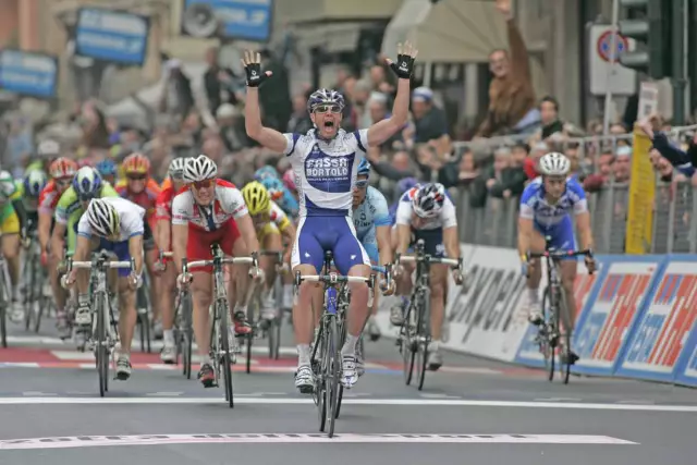 Дегенкольб поддержал Милан-Сан-Ремо от Giant-Shimano