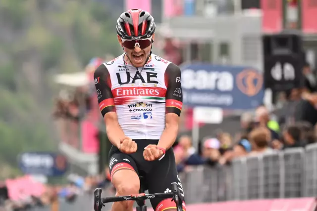 Всадники дисквалифицированы на предпоследнем этапе Giro d "Italia"