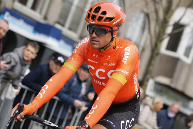 Кампания Van Avermaet Classics заканчивается разочарованием в Amstel Gold Race