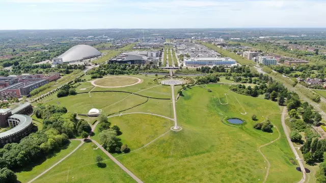 Видео: на борту вместе со Свеном Нисом на велосипеде Milton Keynes Cyclo-cross