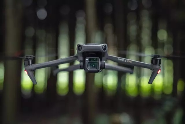 Mavic выпускает свой первый карбоновый клинчер