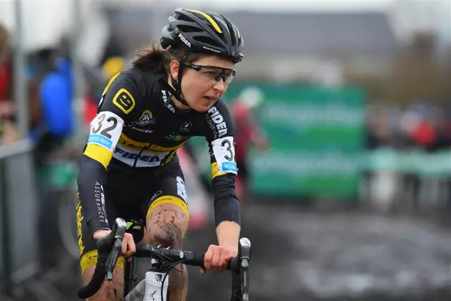 Jolien Verschueren выигрывает у женщин Нильса Альберта CX