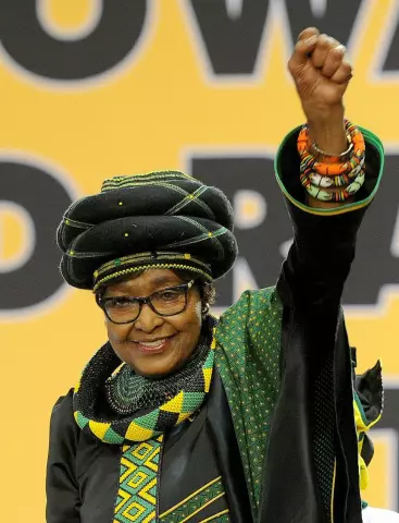 10 определяющих моментов для икон антиапартеида winnie madikizela-mandela