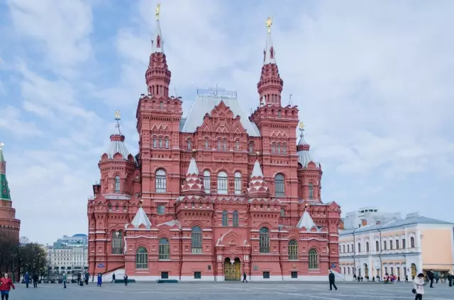 10 должны посетить музеи в махребе
