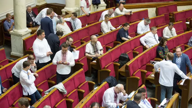 Введение в традиционную одежду кенана