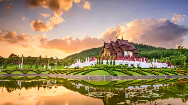 10 лучших отелей, чтобы забронировать номер в chiang mai