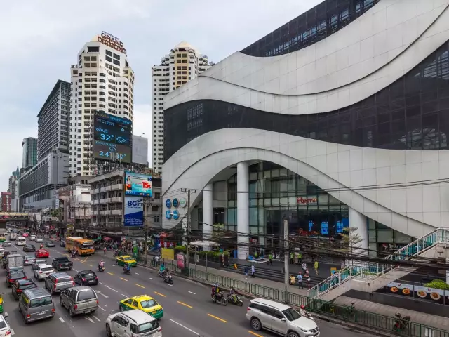 Все, что вам нужно знать о pantip plaza, bangkok's indoor it shopping mall