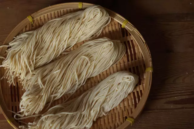 Путеводитель по китайской лапше: la mian