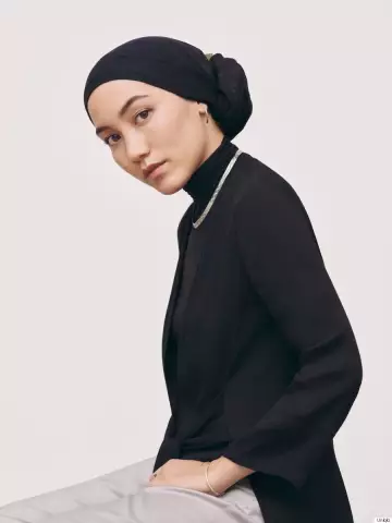 Значок скромного стиля hana tajima дебютирует во втором сотрудничестве с uniqlo