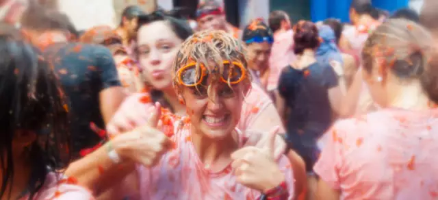 10 вещей, которые вы не знали о la tomatina, грязном фестивале Испании