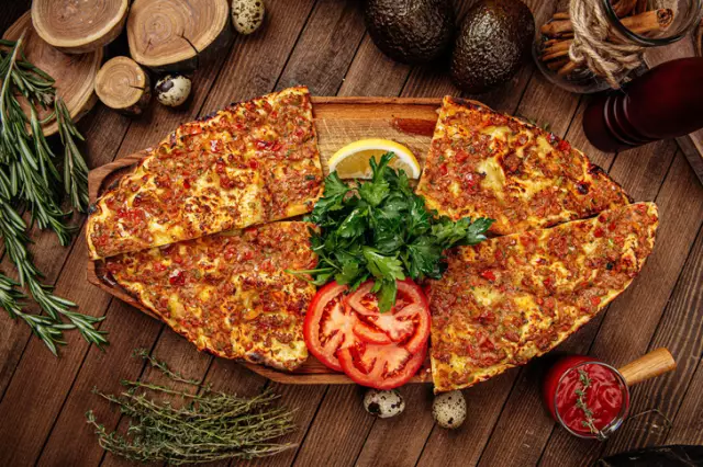 15 знаковых блюд турецкой кухни в Стамбуле