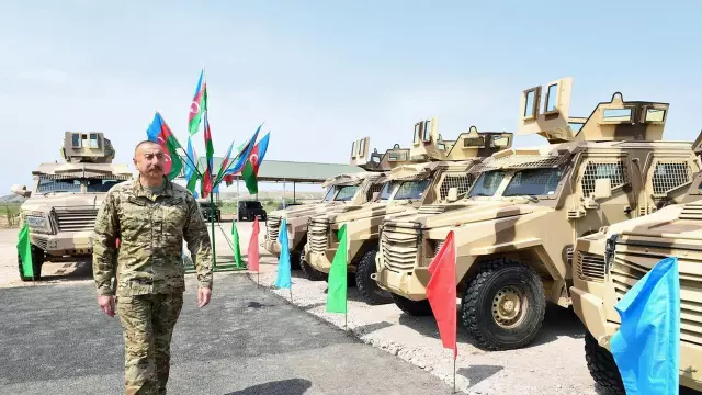21 существенные фразы, которые вам понадобятся в Азербайджане