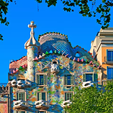 История casa batlló за 1 минуту