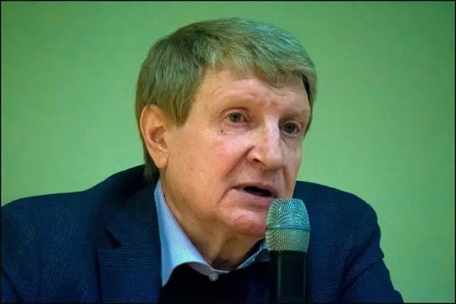Ради аргумента: интервью с французским писателем лораном бине