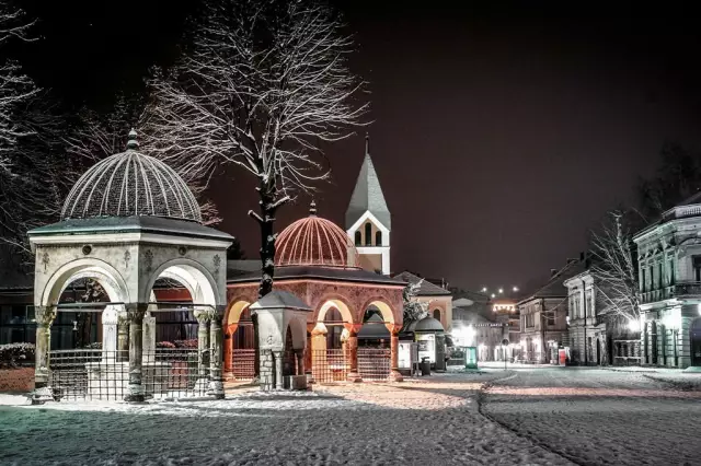 Travnik: исследует восточную скрытую деревню боснии
