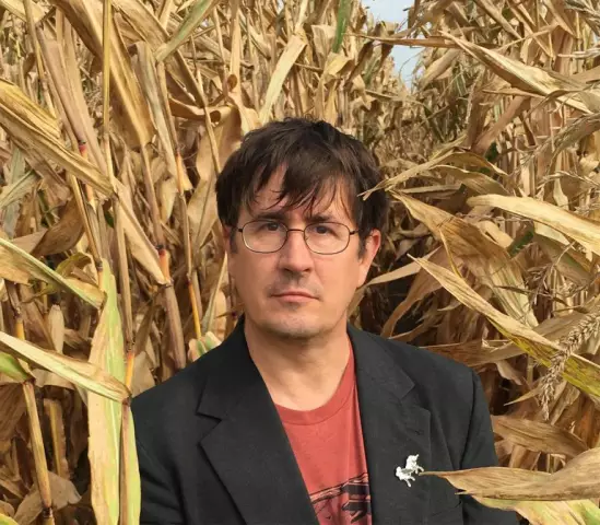Универсальный харвестер «john darnielle» - странный, но трогательный ужасный роман