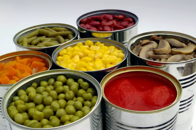 10 продуктов, которые вы можете (и не можете) принести в США