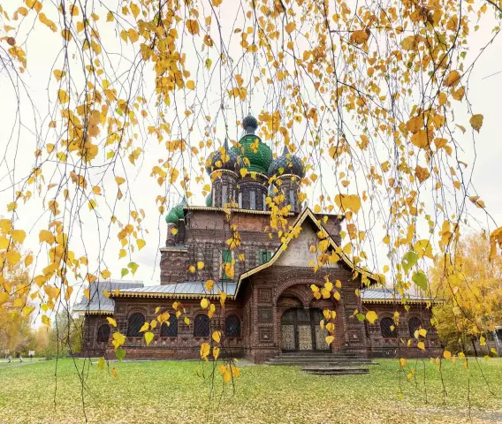 Топ 10 популярных направлений Airbnb на лето