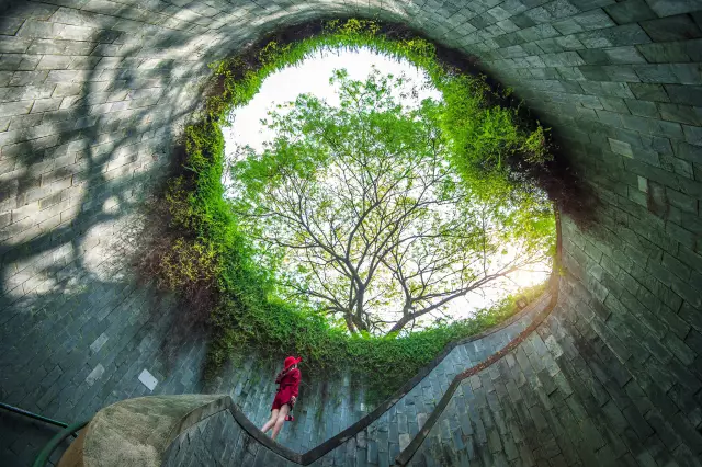 3 лучших ресторана возле Fort Canning, Сингапур, где можно быстро перекусить