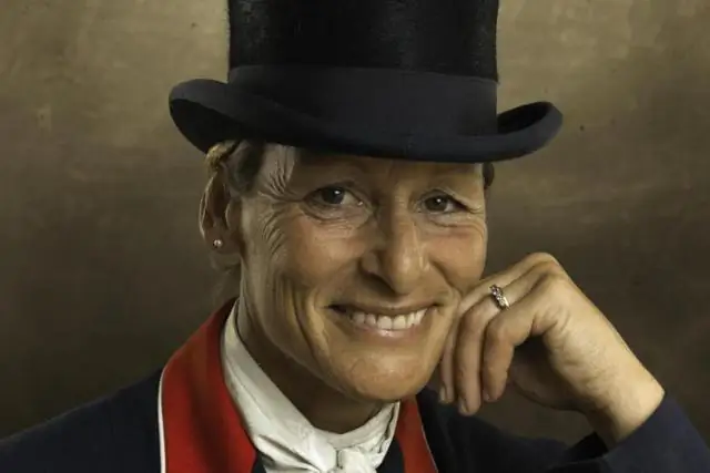 Какой король Англии был осужден и казнен?