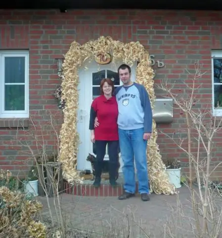 Что мне делать для моего парня в нашу первую годовщину?