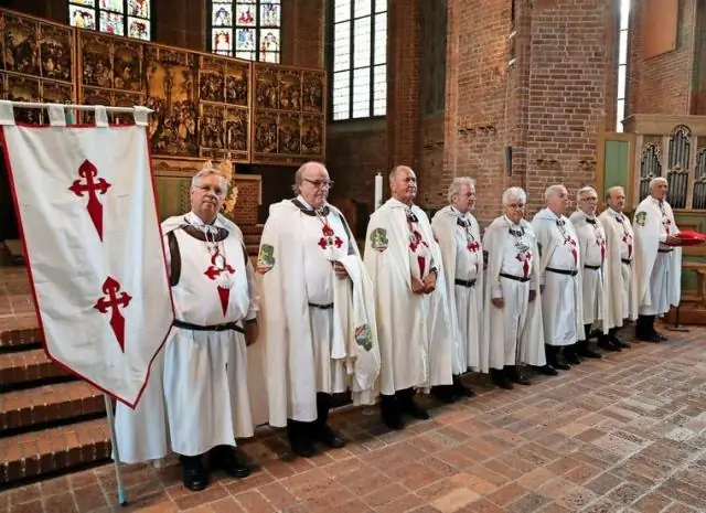 Где было основано братство SAE?