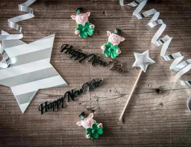 Какие игры проходят в новогоднюю ночь?