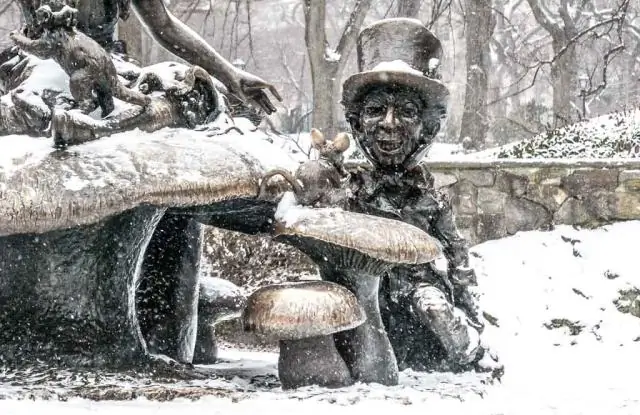 Почему на шляпе Безумного Шляпника 10 6?