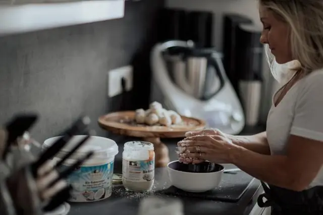 Сколько калорий в Wendy's четыре на четыре?