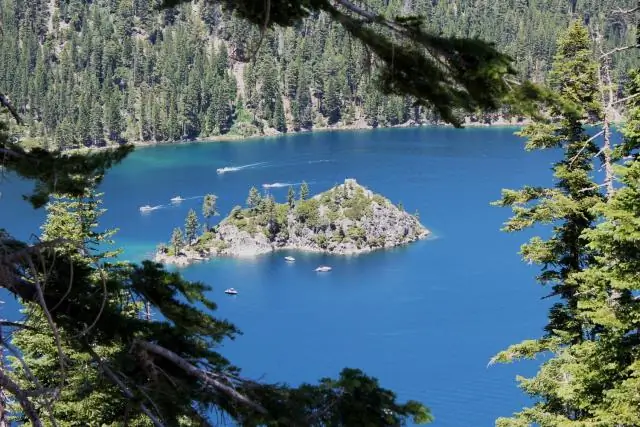 Сколько вам должно быть лет, чтобы играть в Саус Лэйк Тахо?