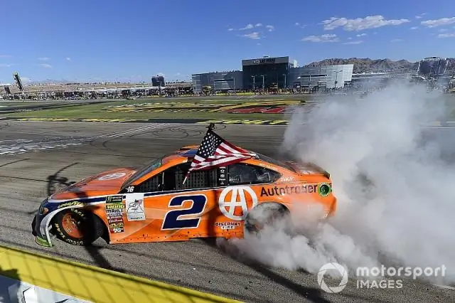 Кто победил на автодроме Лас-Вегаса?