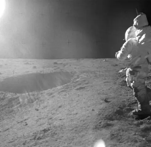 Мог ли Аполлон-13 приземлиться на Луну?